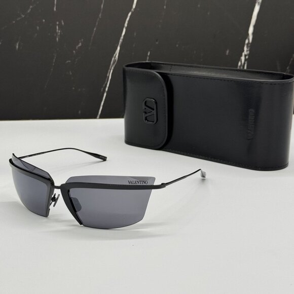 NEW VALENTINO SUNGLASSES WOMEN BLACK EYEWEAR VALENTINO V-LURE VLS-130A main image 6